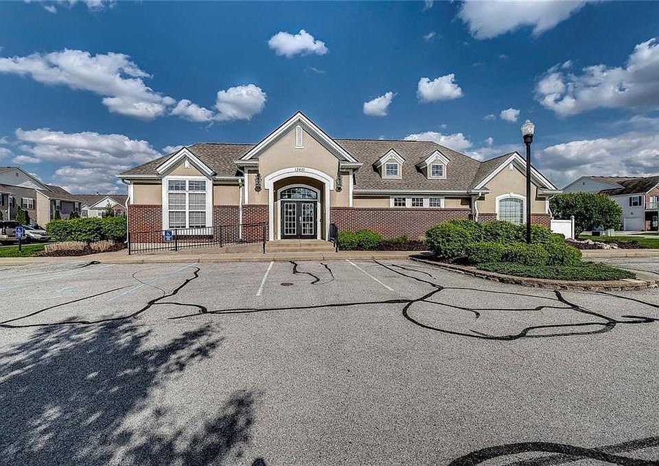 1st image of 13410 White Granite Dr Unit 500