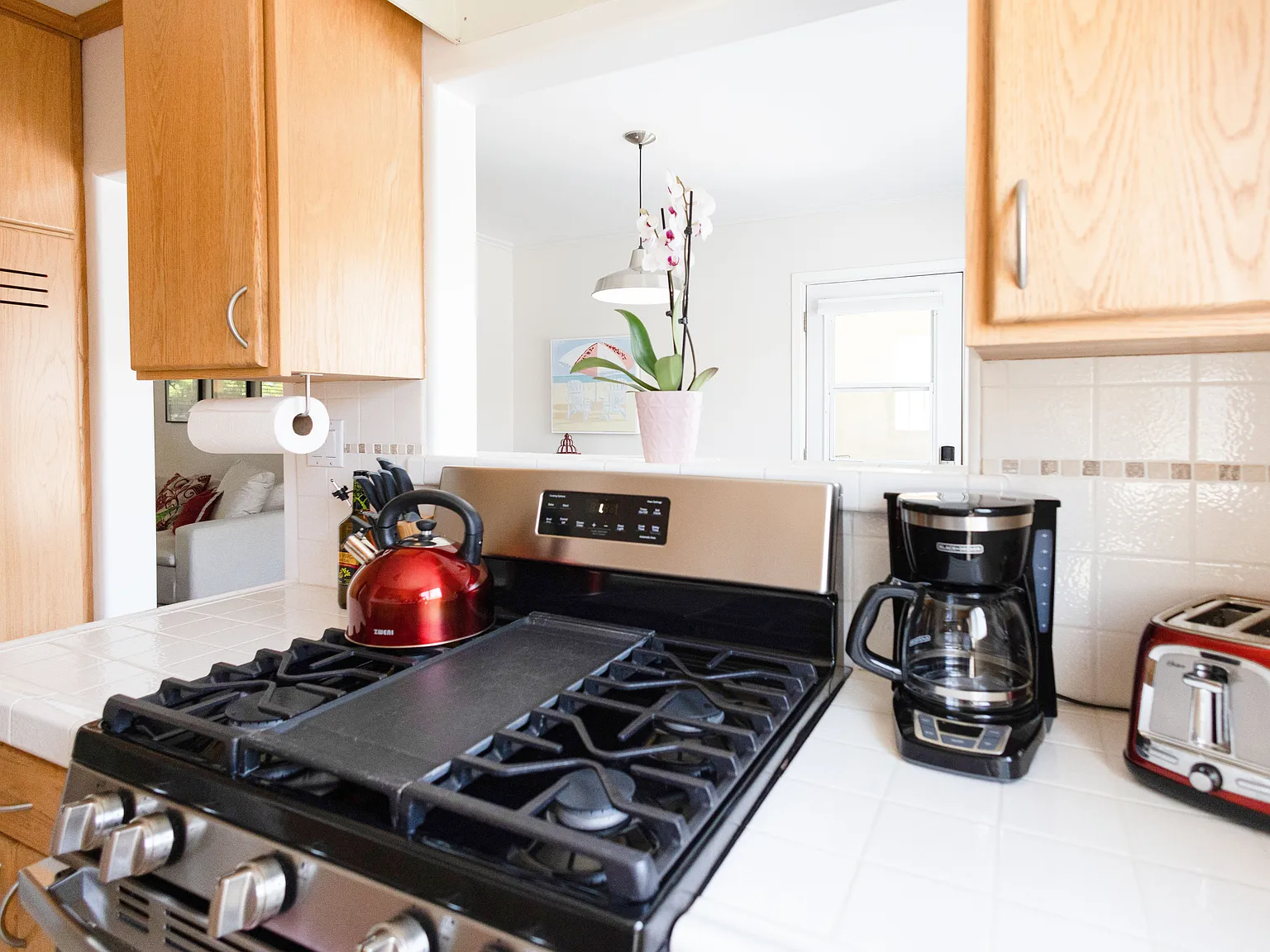 2 bed, 855 sqft, $3,775 — Photo 4