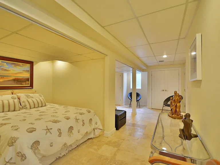 Peconic Hills Dr — Photo 29