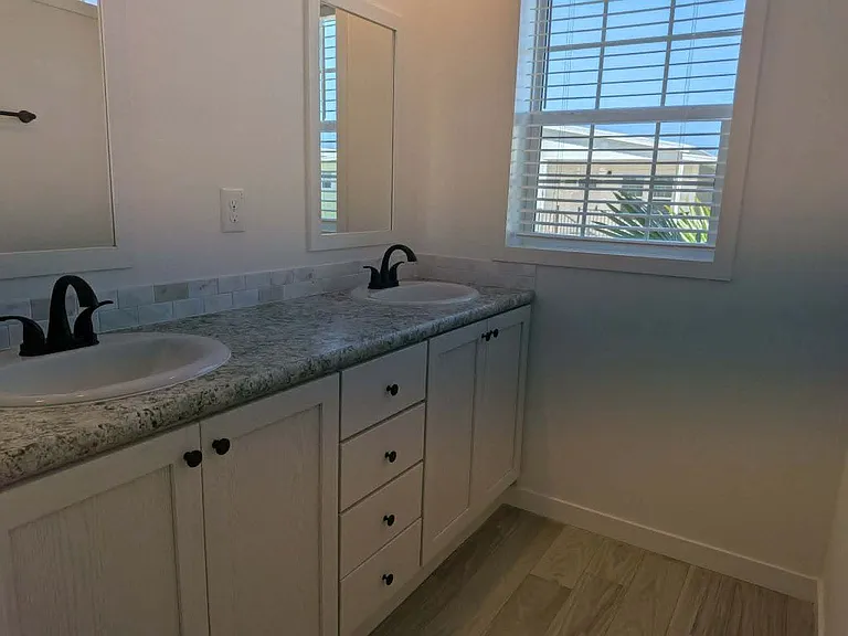5702 Blue Harbor Dr #326 — Photo 5