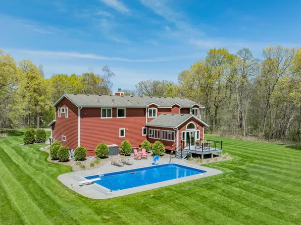 1100 Lonsdale Blvd W, Northfield, MN 55057