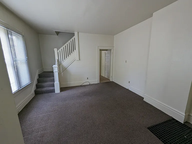 2292 Indiana Ave #2292 — Photo 4