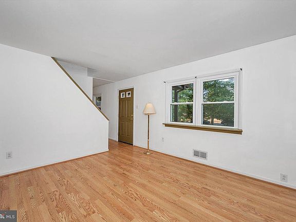 4th image of 5209 Cochran Rd