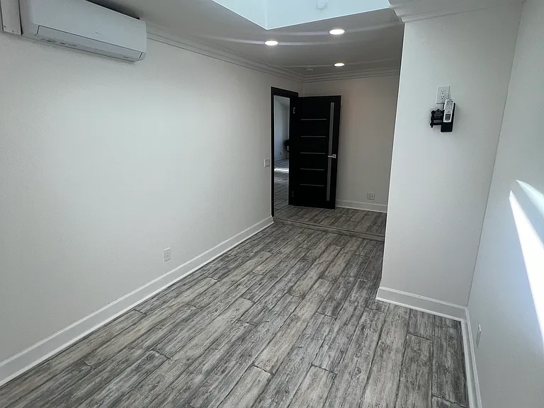 18828 Jersey Ave #1/2 — Photo 18