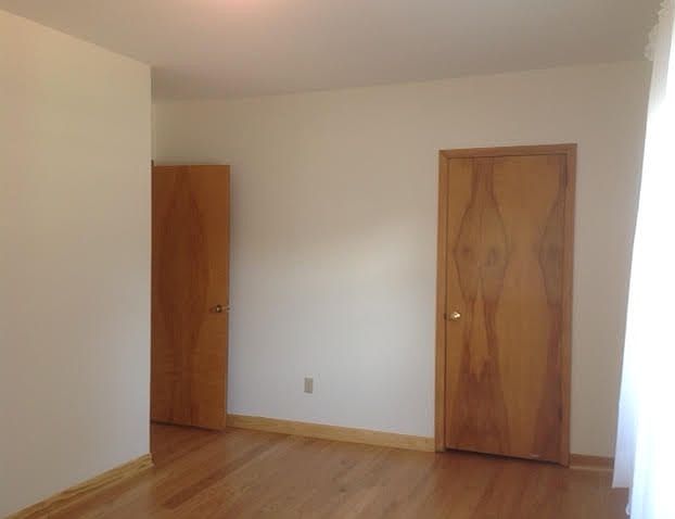 1st image of 918 N 18th Ave APT 1F
