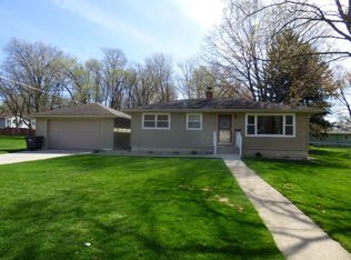 30 S Prentice St, Evansville, WI 53536