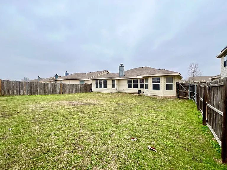 9925 George Washington Dr — Photo 29