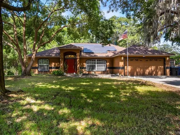 1527 Canopy Oaks Dr, Minneola, FL 34715