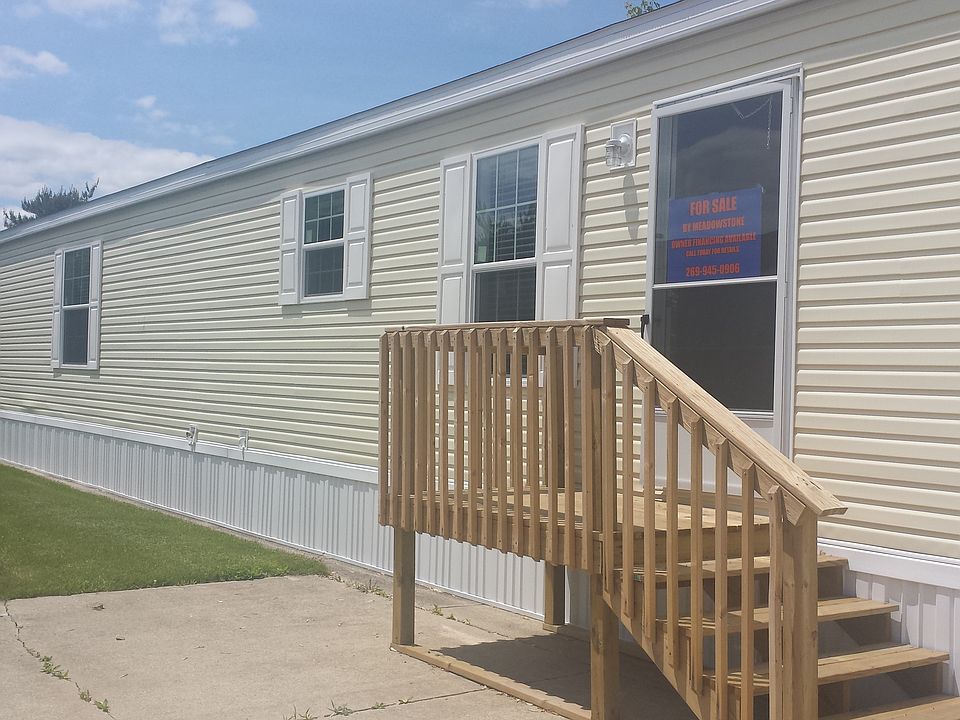 1st image of 730 Redwood Drive