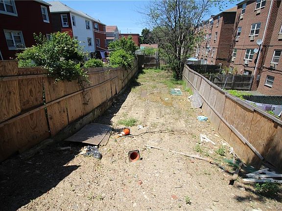 2nd image of 3011 Schley Ave