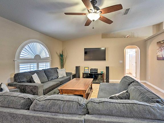 3rd image of 4241 Colville Dr
