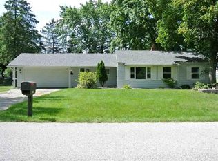 47215 Greenview Rd, Shelby Township, MI 48317