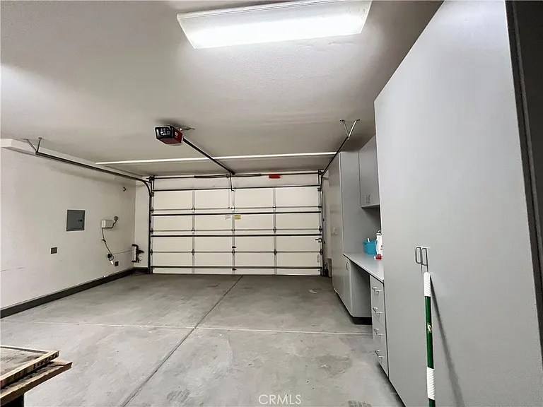 3974 E Callaway Dr — Photo 30