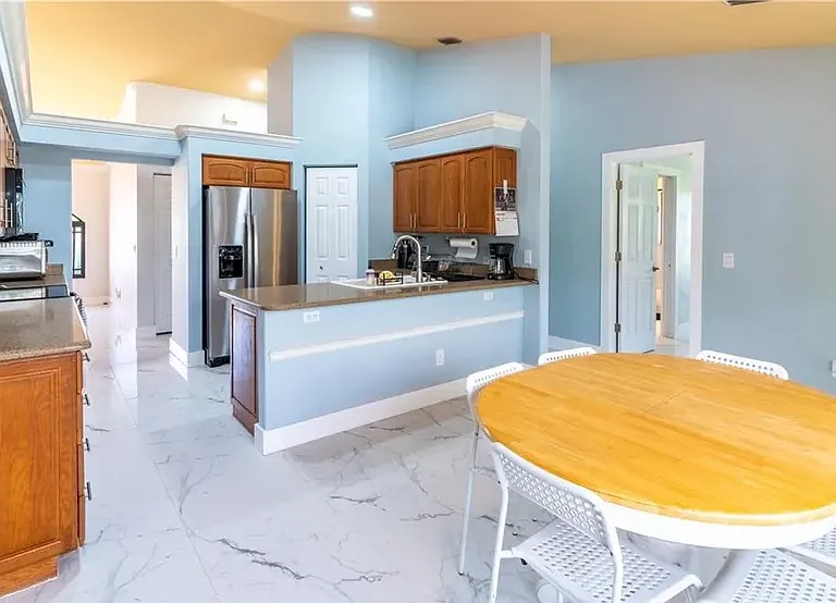 8898 Bracken Way — Photo 11