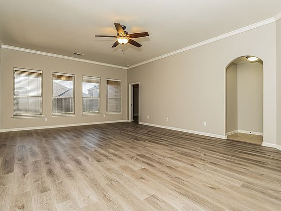 4th image of 2808 Silver Sage Dr