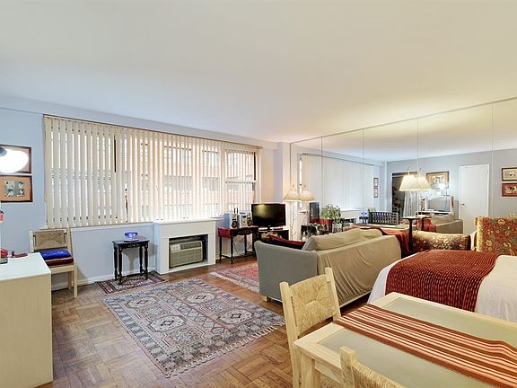 2nd image of 139 E 33rd St APT 10N