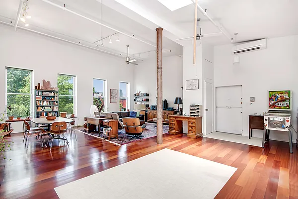 Sold by Owner | media 26