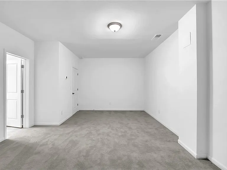2699 Richmond Row Dr — Photo 32