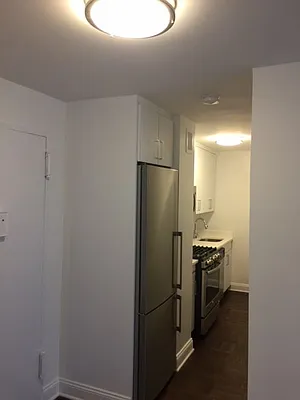 Rented by Solil Management | media 4