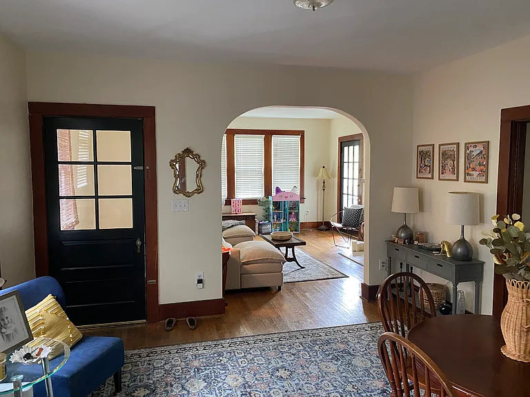111 1/2 Florence Pl #111-1/2 — Photo 11