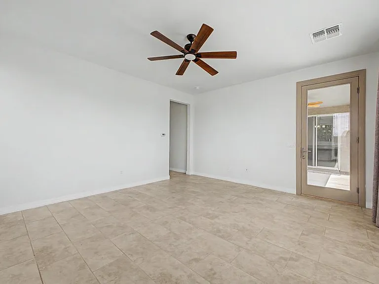 16878 S Eva Ave — Photo 16