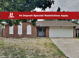 11210 E 17th St, Tulsa, OK 74128