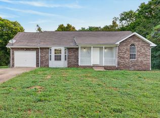1705 Broadripple Dr, Clarksville, TN 37042