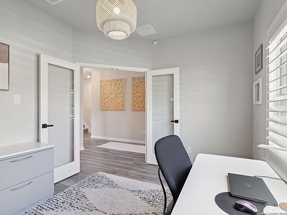 5th image of 10275 Juniper Oaks
