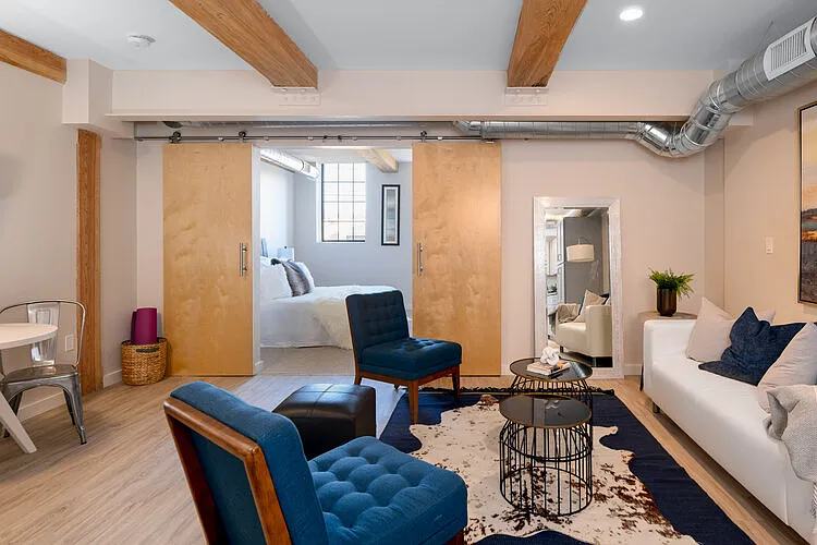 60 Guild St #109 — Photo 8