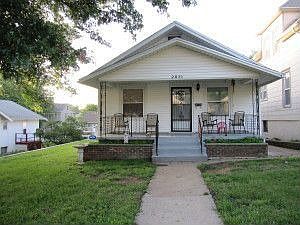 1st image of 2831 Charles St