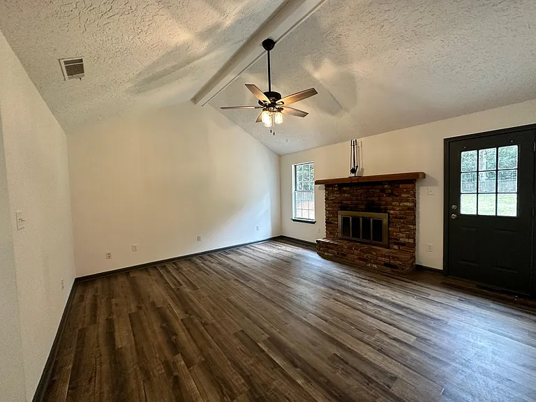 568 Fairfield Way — Photo 13
