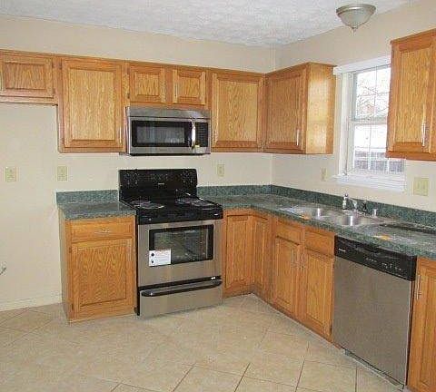 2nd image of 137 Southcreek Dr
