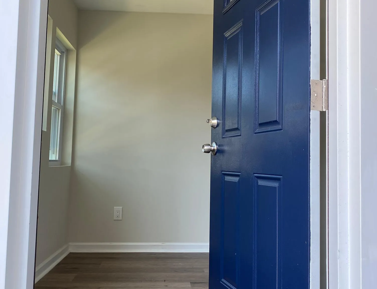 536 Saude Ave — Photo 2