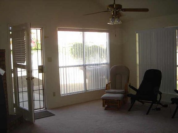 4th image of 3822 E IVANHOE Street