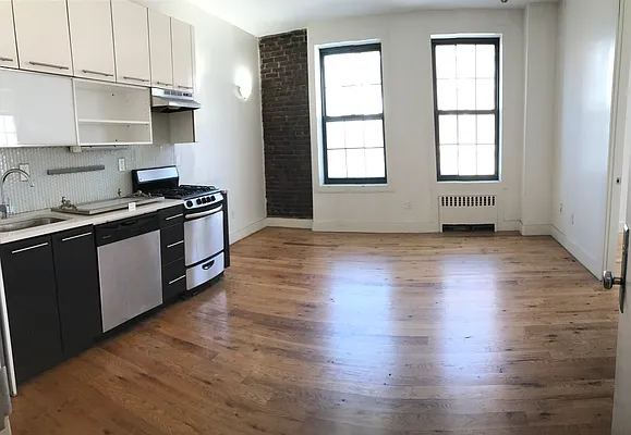 Rented by Simply Brooklyn Realty Inc | media 14