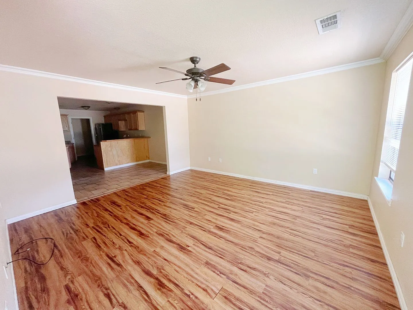 Beautiful 3/2duplex near Silo Schools — Photo 2