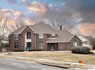 13505 Parker St, Omaha, NE 68154