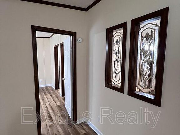 5th image of 983 Heritage Way #1