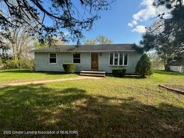 14373 Brant Rd, Saint Charles, MI 48655