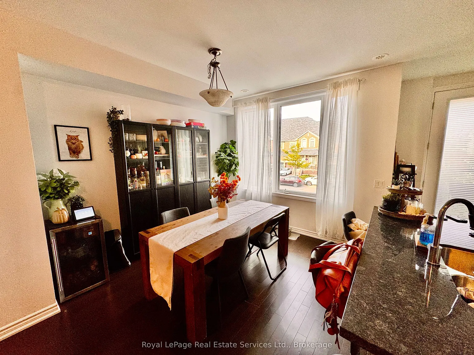 2 bed, $3,300 — Photo 4