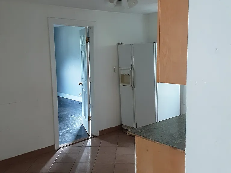 404 N Main St #2 — Photo 6