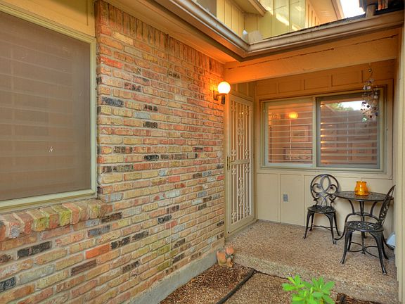 5th image of 8207 Greenslope Dr