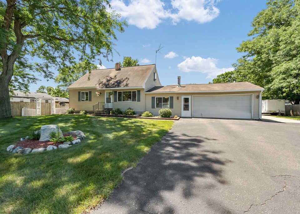1st image of 4114 Joan Dr