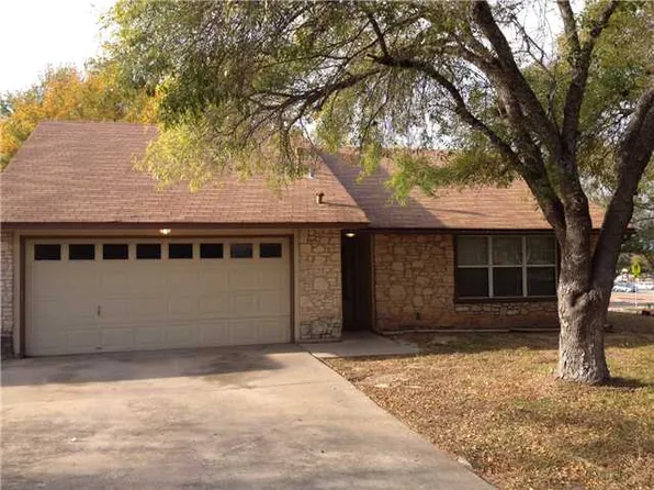 8100 Beaconcrest Dr, Austin, TX 78748