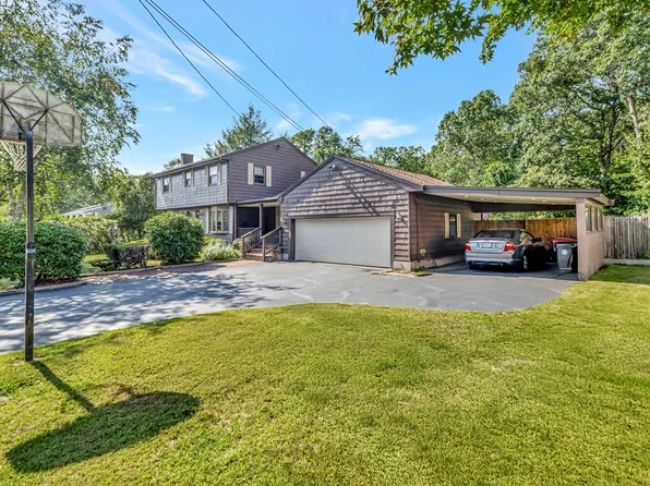 31 Candy Ln, Brockton, MA 02301