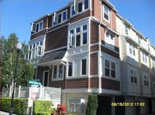 103 Laurel Grove Ln, San Jose, CA 95126