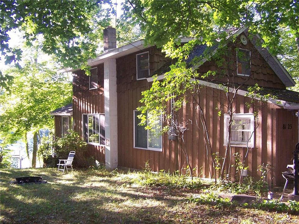 1st image of 8123 Robin Rd