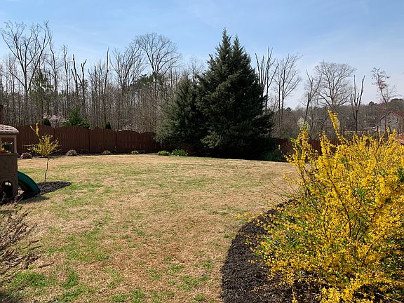 Beautifully landscaped yard