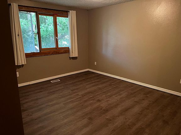 2nd image of 4271 S Peggy Ln