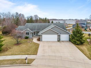 620 Alyssa St, Kaukauna, WI 54130